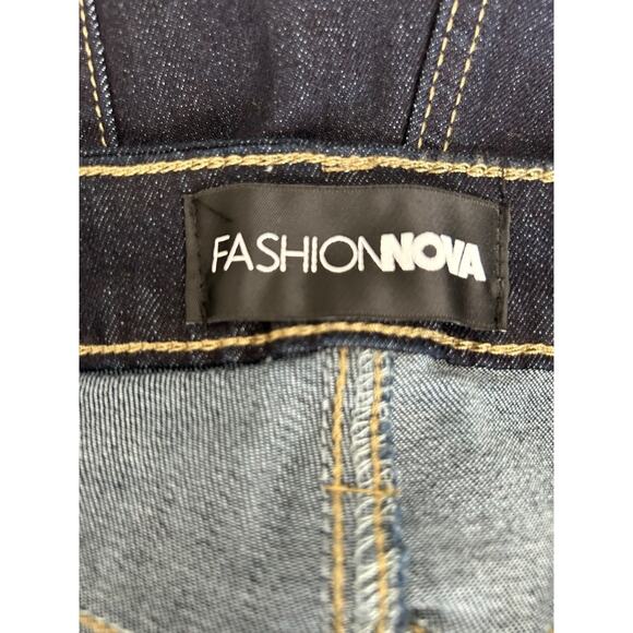 Fashion Nova Milana Sculpting Stretch Flare Jeans Size 15 Dark Wash High Waisted - Picture 5 of 12